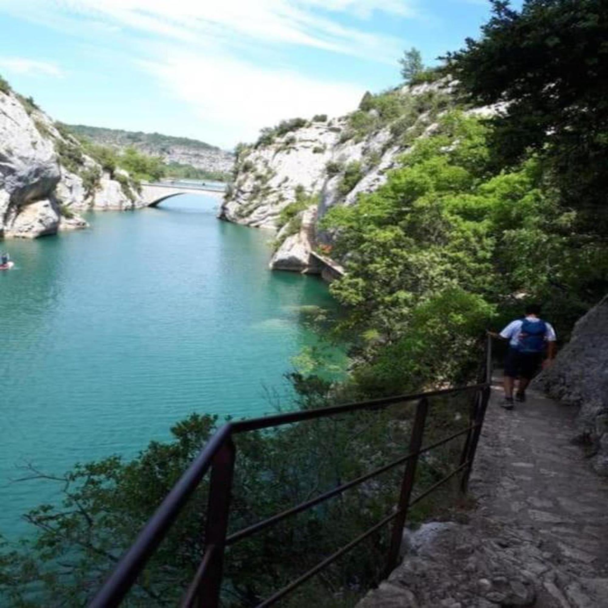 La Roulotte Du Verdon Кенсон Екстериор снимка